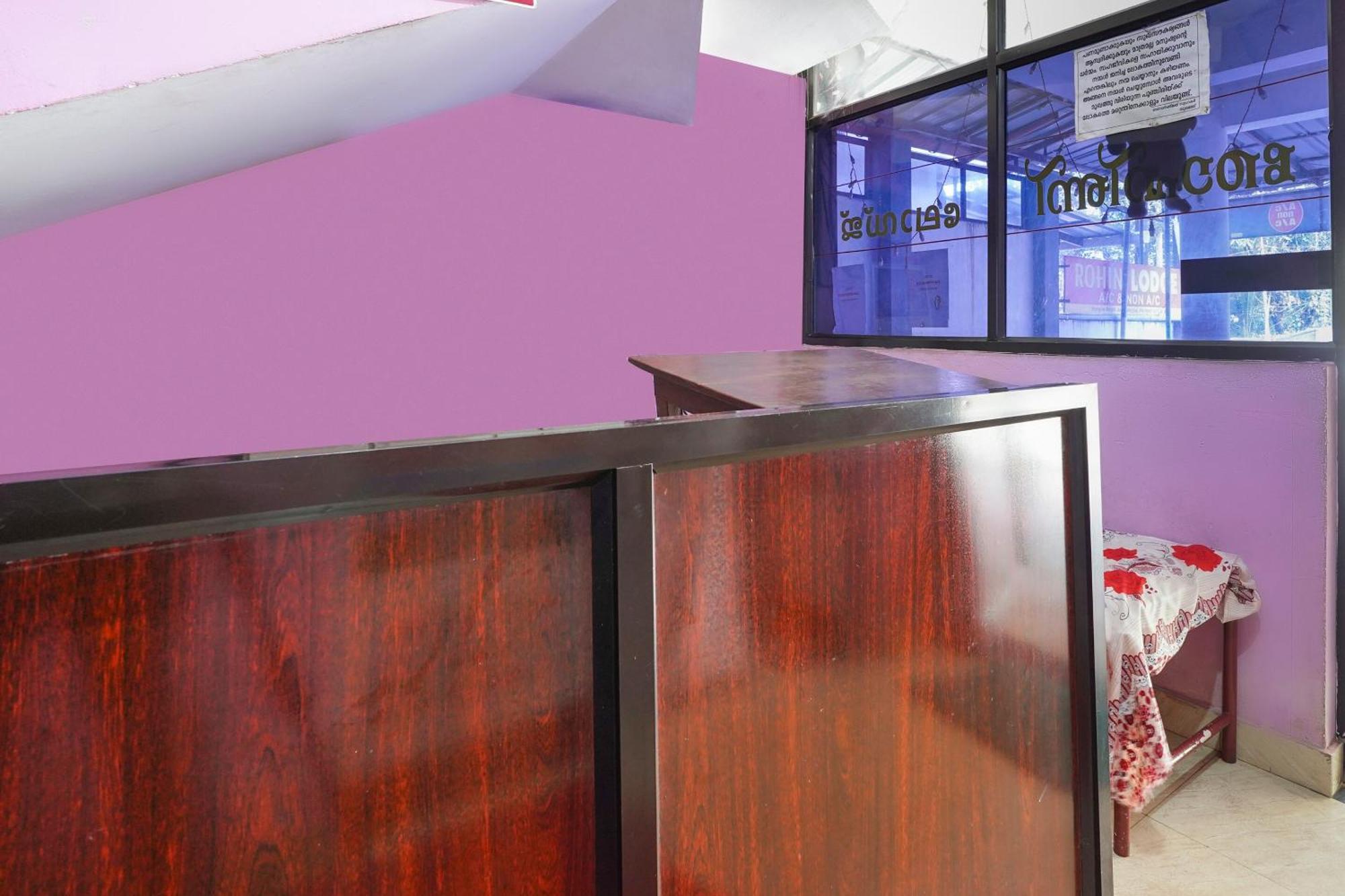 Spot On Rohini Residency Kadampuzha Otel Edayur Dış mekan fotoğraf